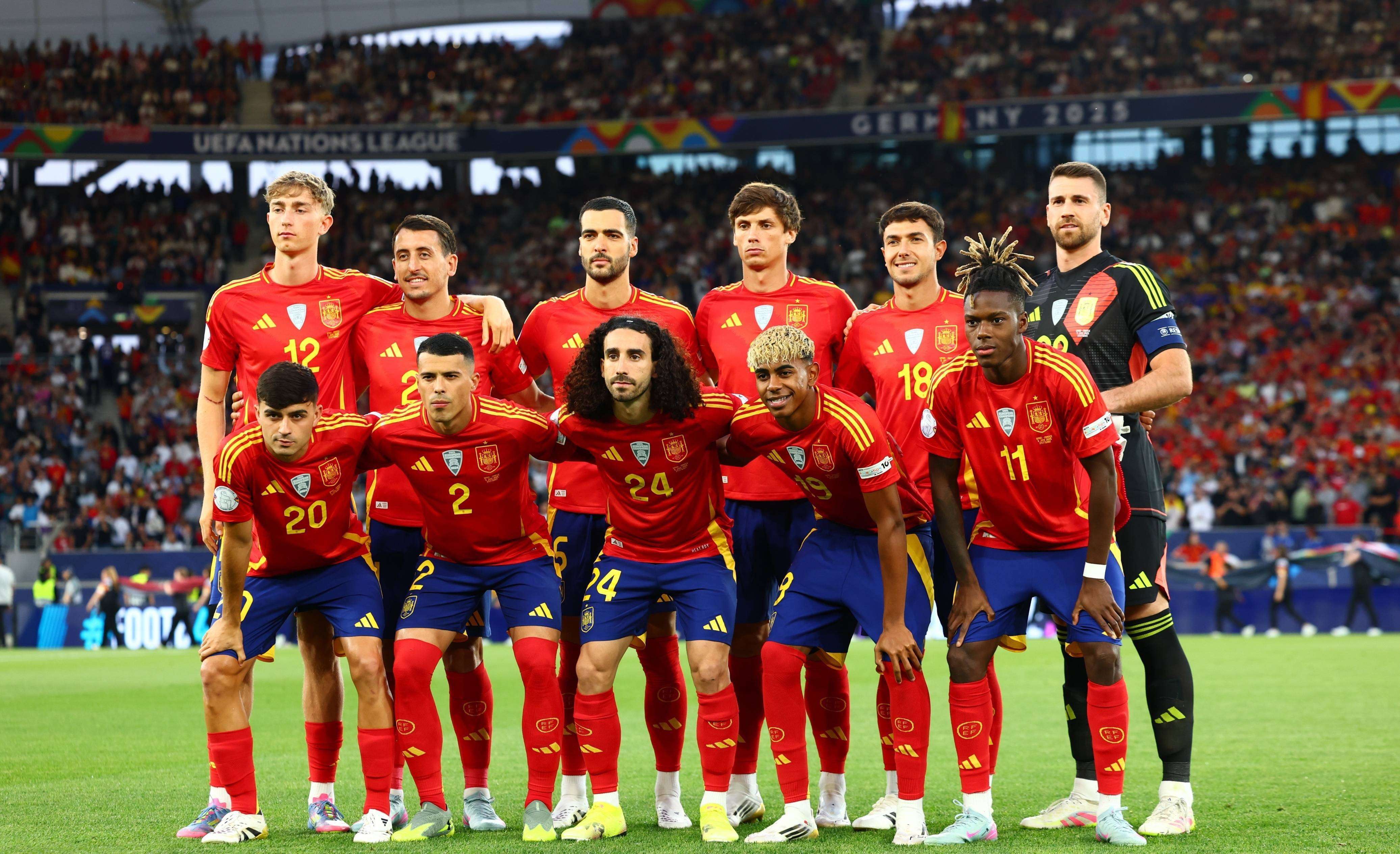 开云体育平台APP-西班牙网球队完胜英国网球队,克耶高斯统治全场的简单介绍