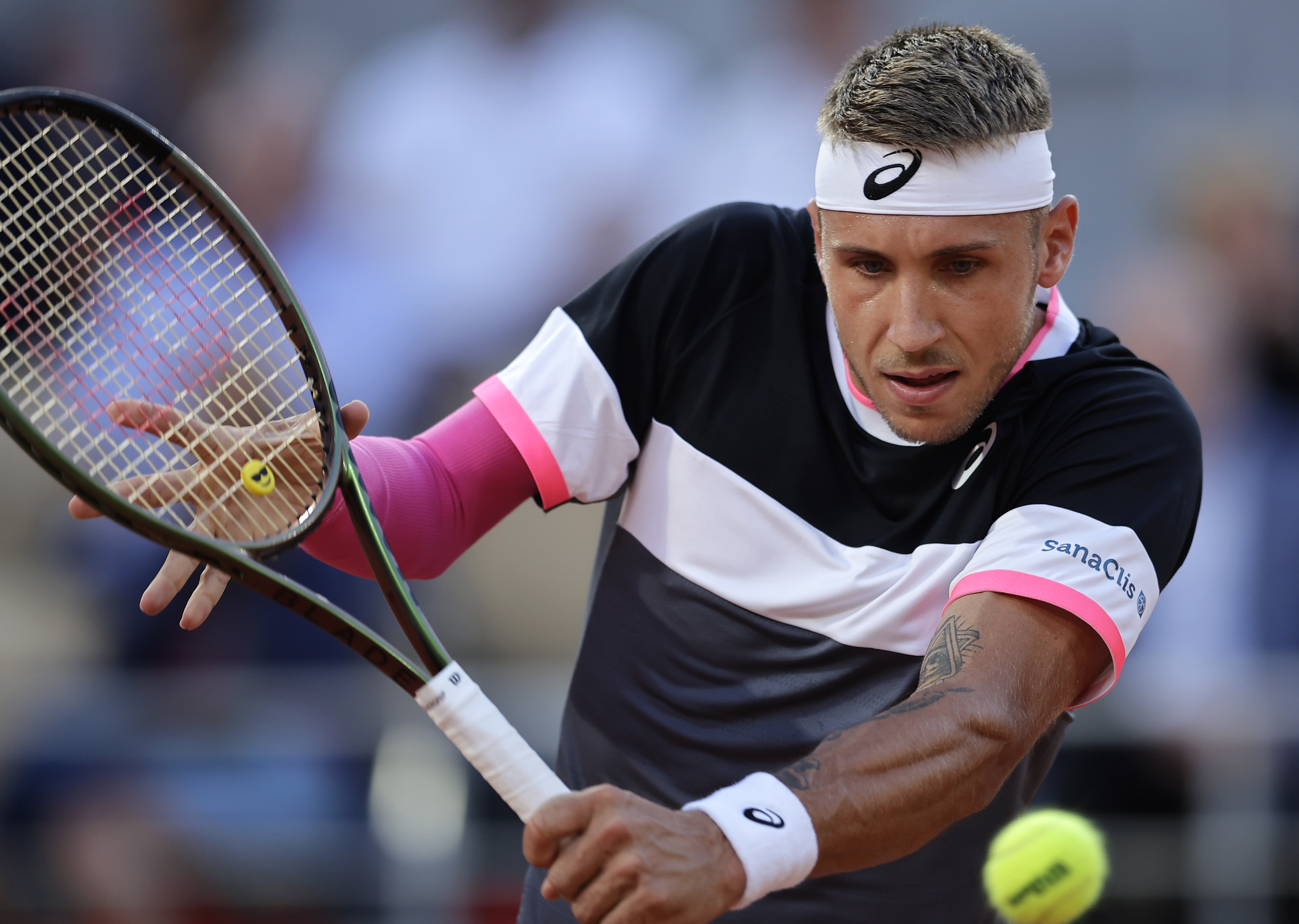 意大利网球队险胜西班牙网球队,兹维列夫惊艳世界的简单介绍 意大利网球队险胜西班牙网球队,兹维列夫惊艳世界的简单介绍