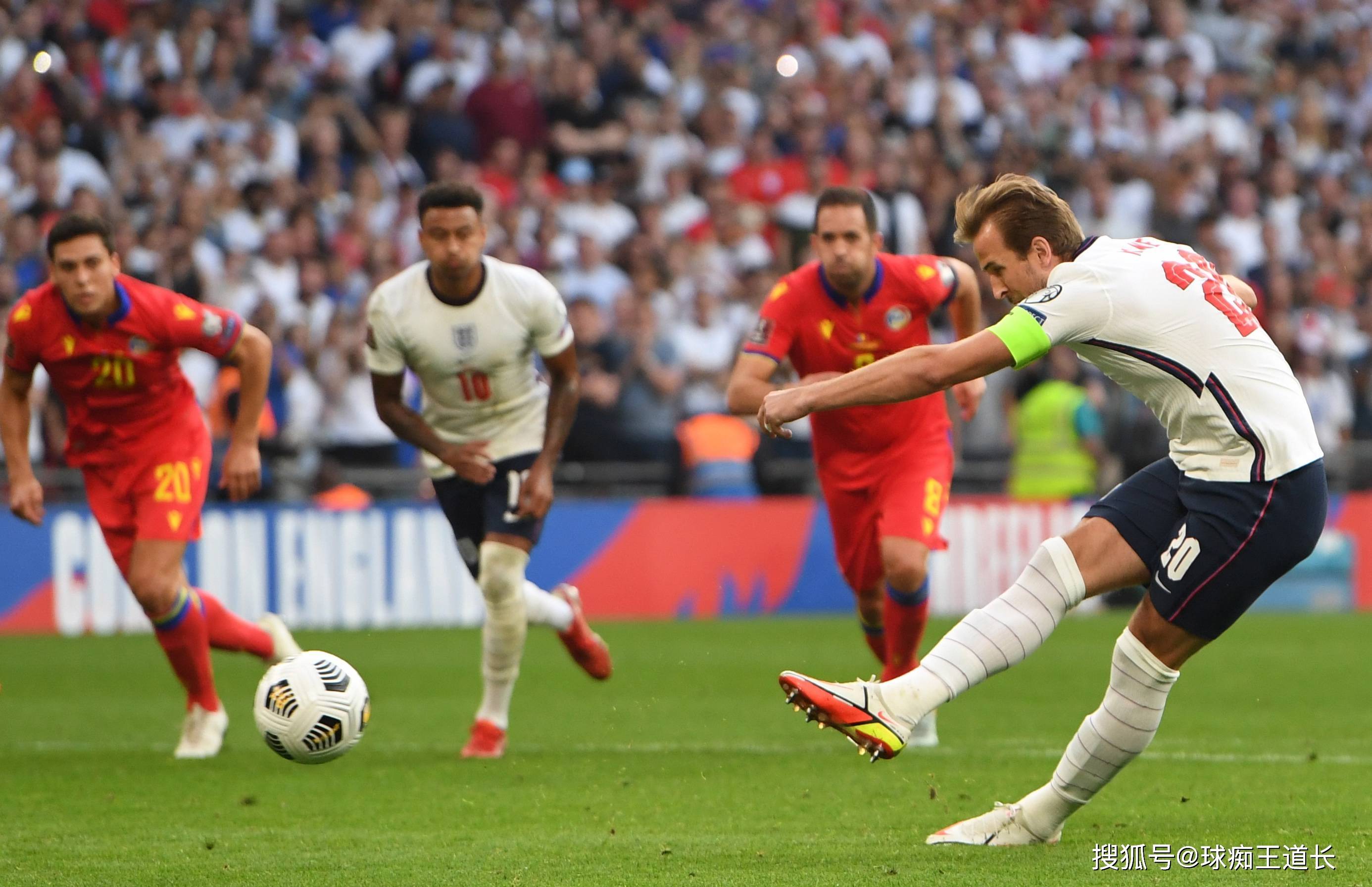 热闹非凡的欧洲国家足球赛事令人难以忘怀的简单介绍