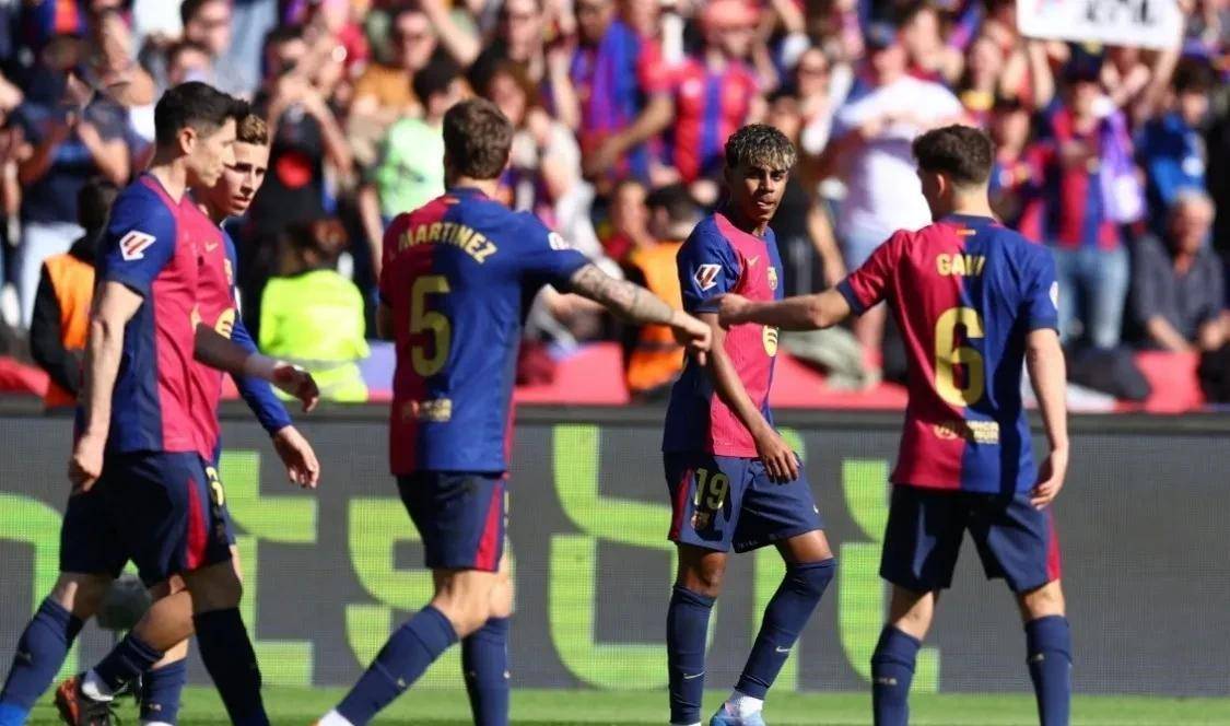 瓦伦西亚客场击败塞维利亚,积分榜上升的简单介绍 瓦伦西亚客场击败塞维利亚,积分榜上升的简单介绍