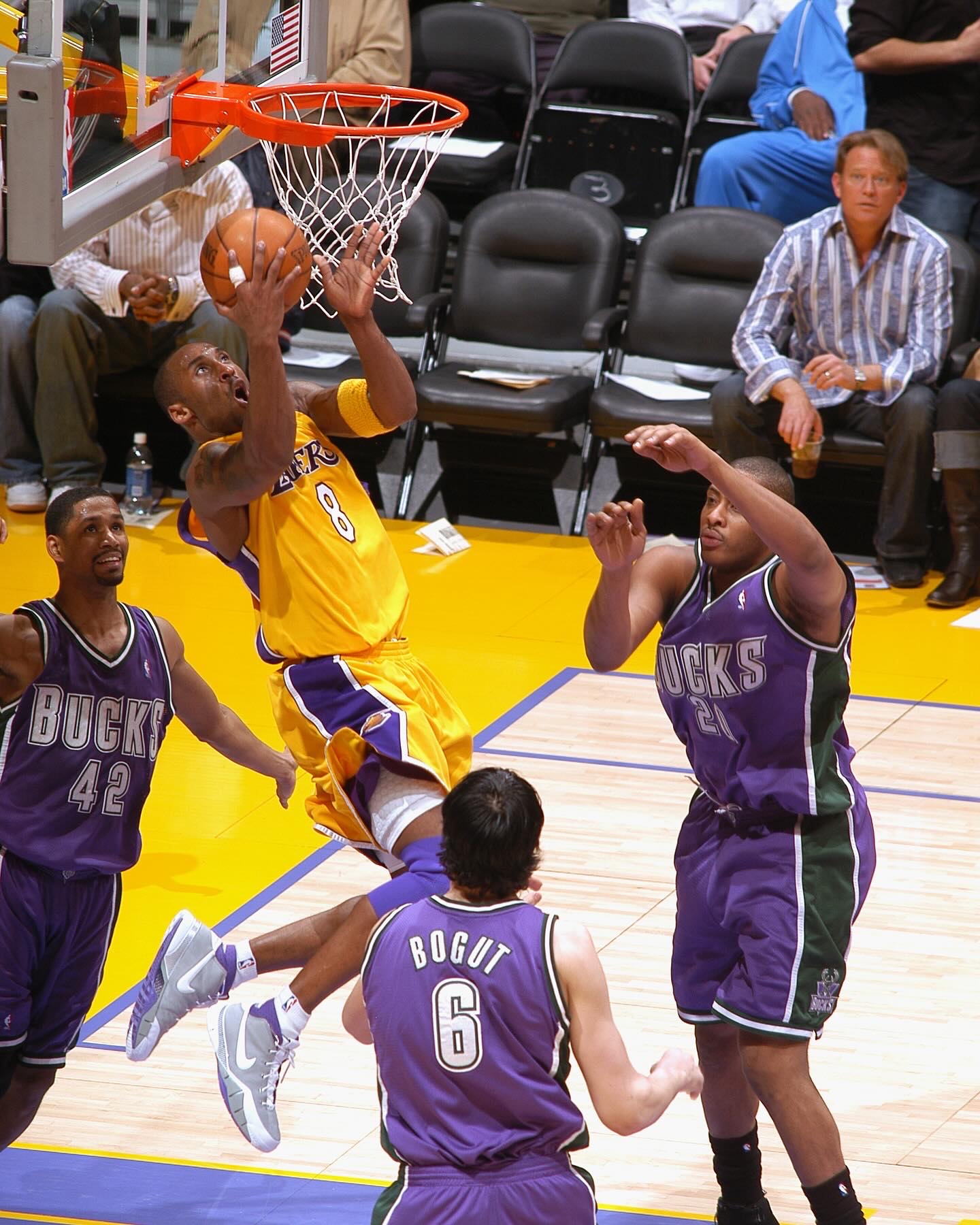 开云体育登录-科比再度证明实力,率领球队战胜对手的简单介绍