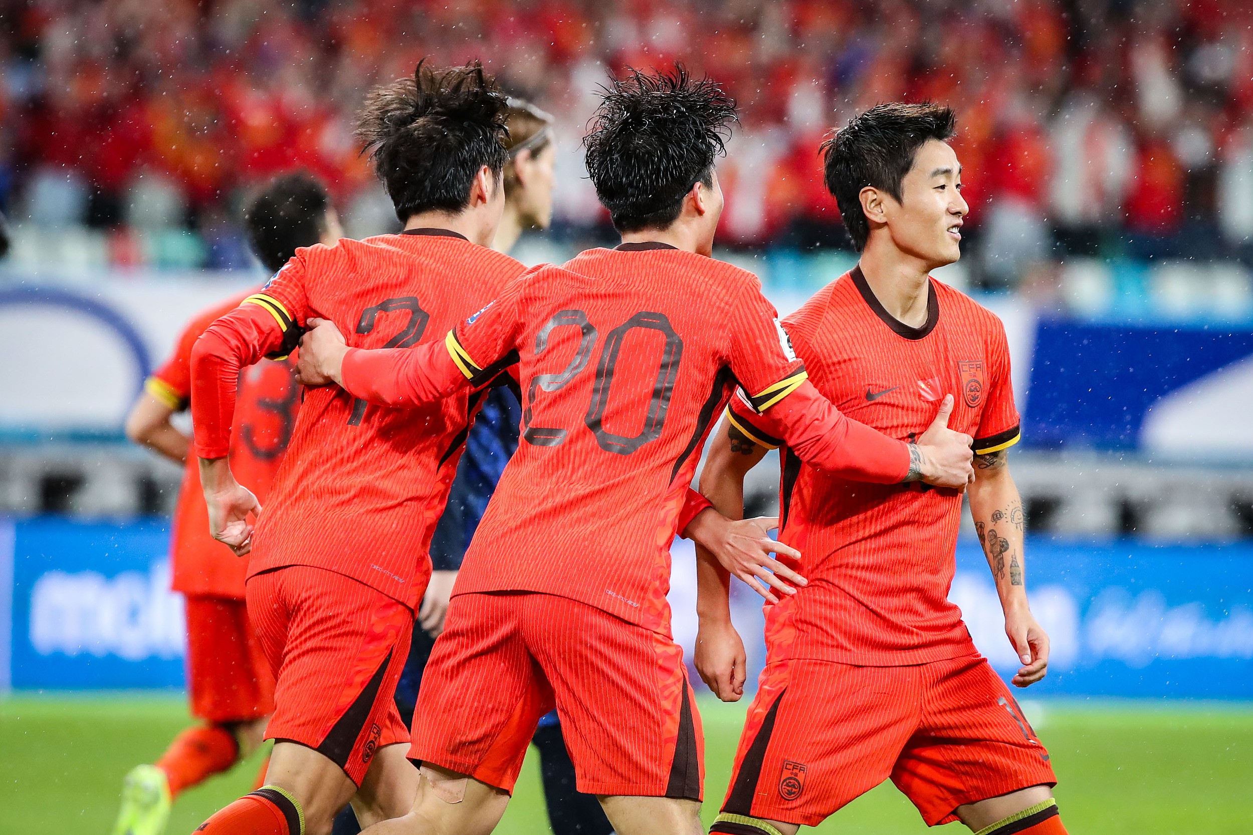 开云官网-决胜时刻!中国足球巅峰之战报道