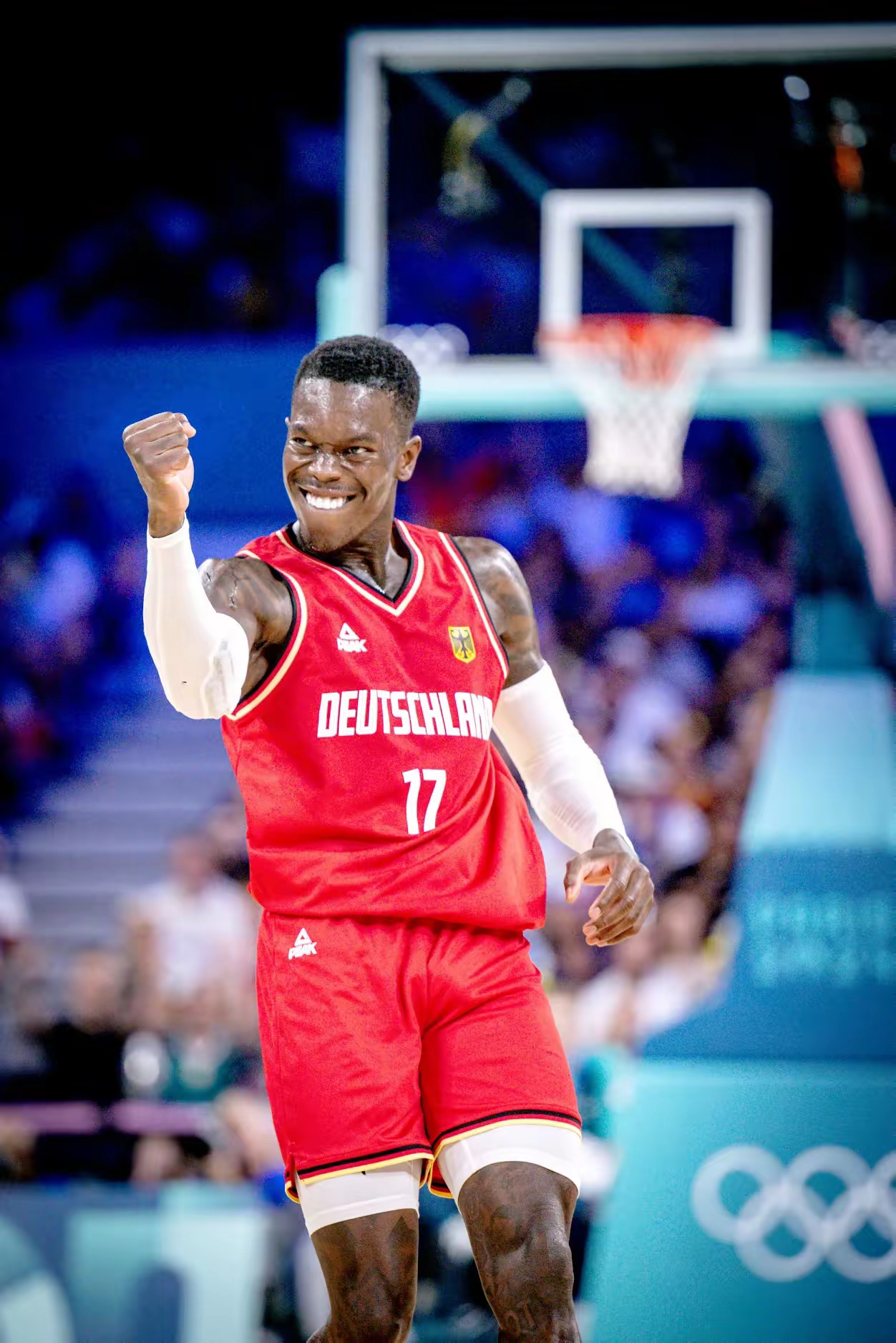 包含肯尼亚队晋级四强,实力有增的词条 包含肯尼亚队晋级四强,实力有增的词条