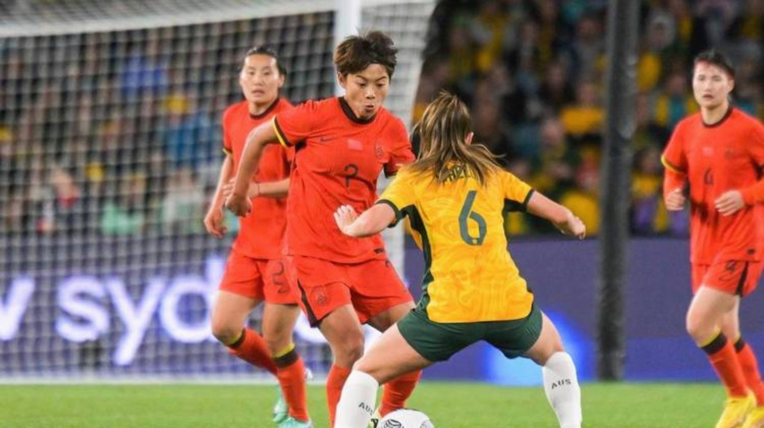 包含高能对决再现:女足全队实力强劲,战胜对手的词条 包含高能对决再现:女足全队实力强劲,战胜对手的词条