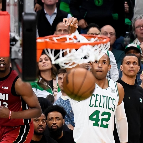 开云体育平台APP-包含热火击败公牛,巴特勒堪称全场最佳的词条