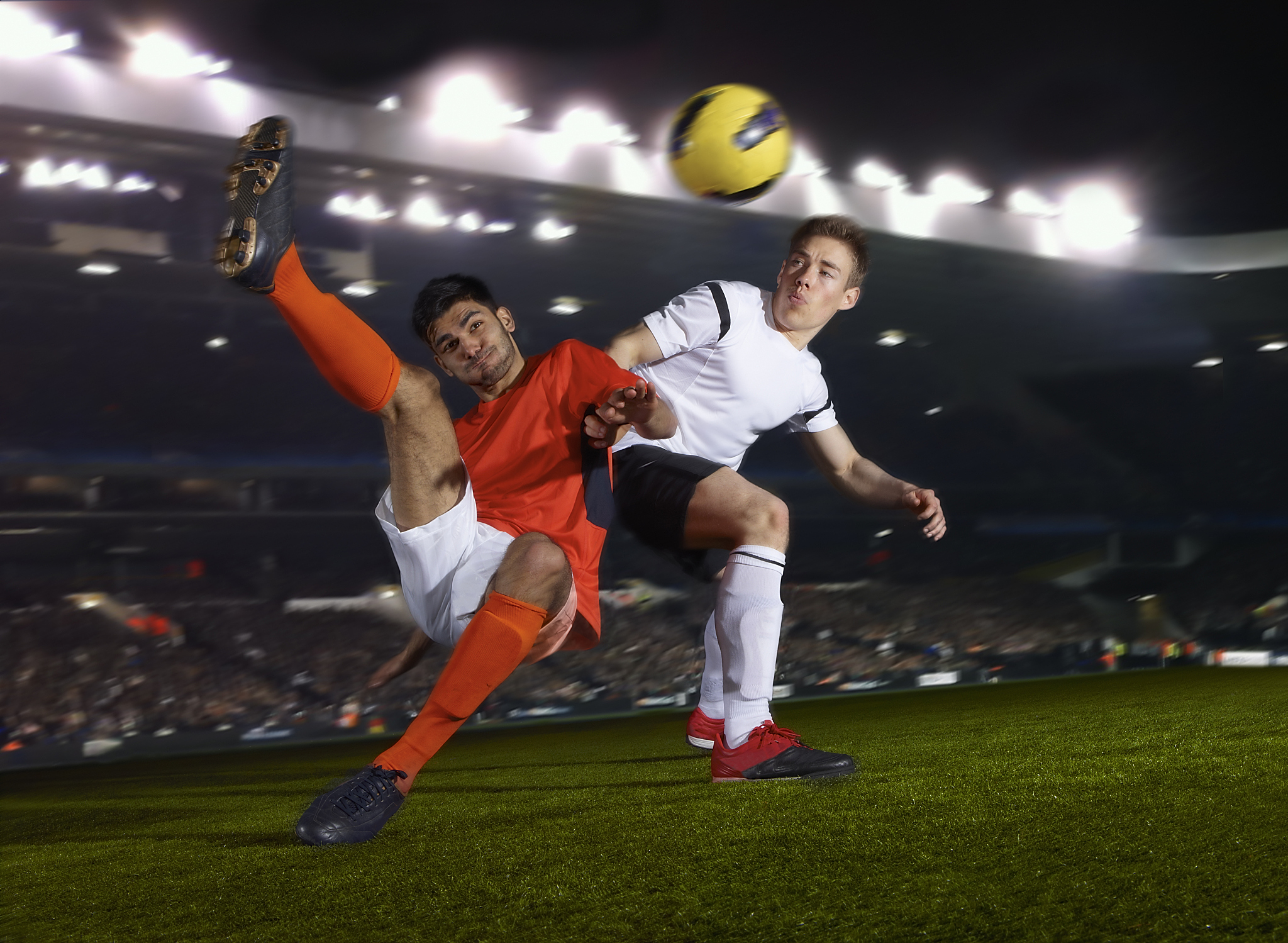 开云体育-顶级对决!双方球队在场上展开激烈较量的简单介绍