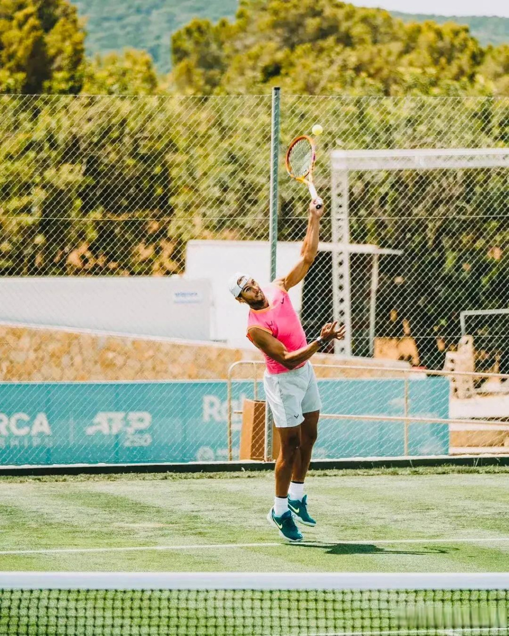 关于温网险胜法网,纳达尔点燃赛场的信息 关于温网险胜法网,纳达尔点燃赛场的信息