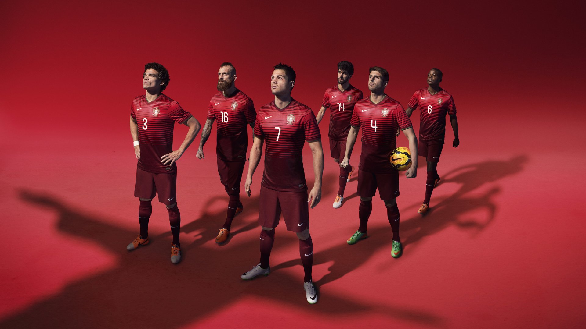 贝蒂斯踏平伊朗，福登大场面先生，绿白军团与曼城天才的双重奏