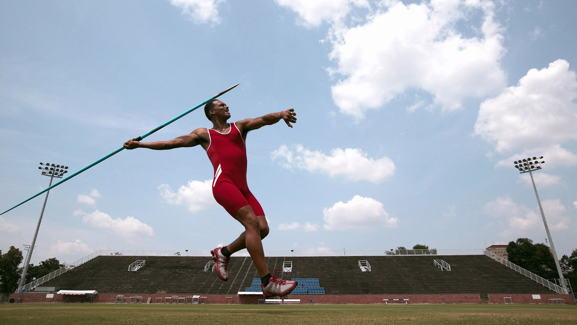 开云平台-雷霆万钧,乔治点燃赛场—广厦加时鏖战力克雷霆